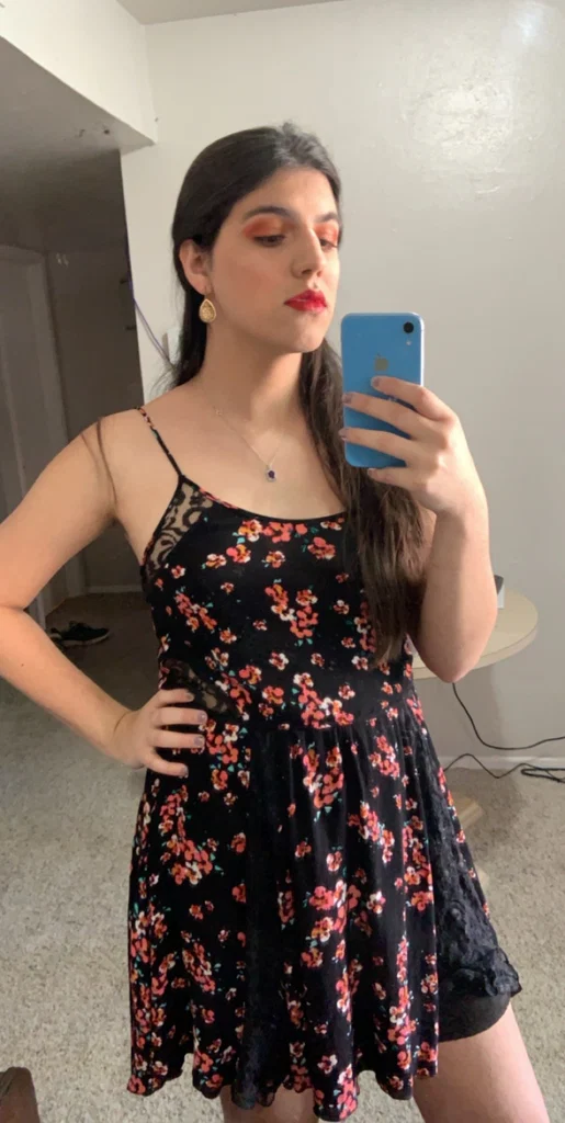 Ella's avatar