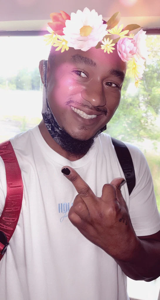 D