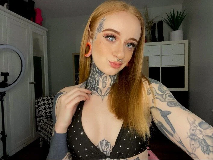 Azura Alii's avatar