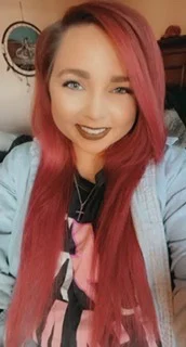 Carly Jo's avatar