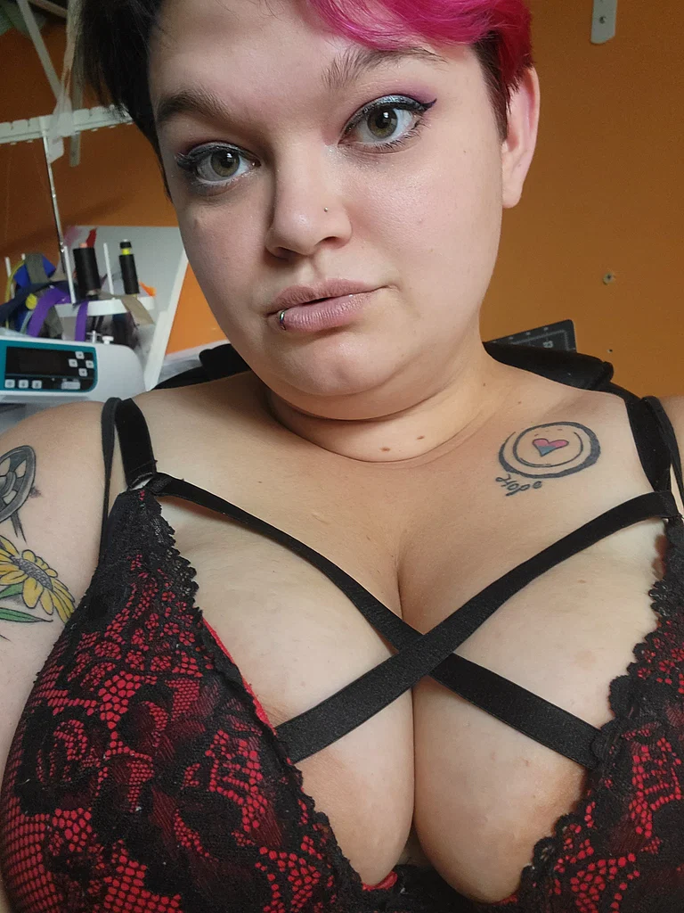 One fat girl's avatar
