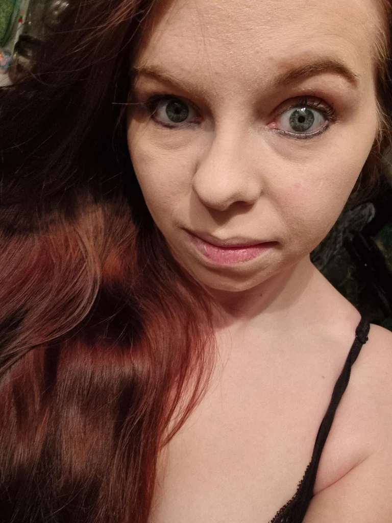 Sexy_switch_scarlett's avatar