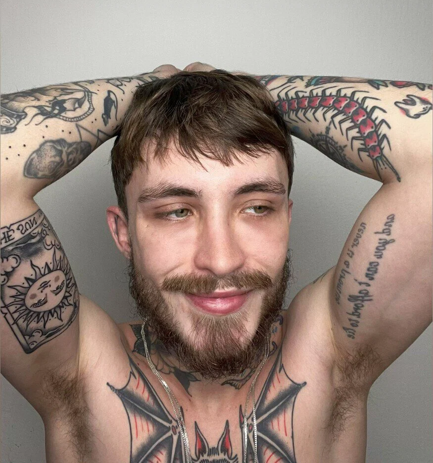 𝚑𝚊𝚛𝚒𝚎𝚕 𝚌𝚛𝚞𝚒𝚜𝚒𝚗𝚐's avatar
