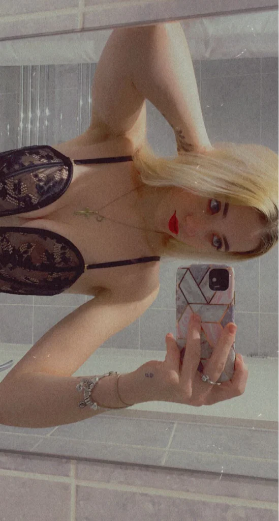 Chloe's avatar