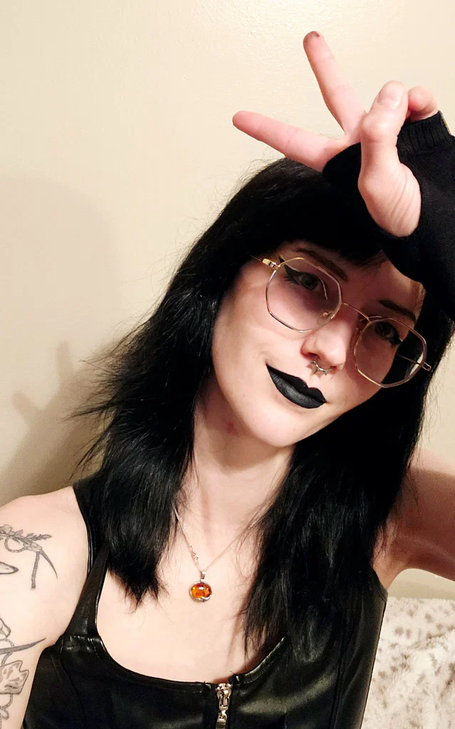 Viola vixene's avatar
