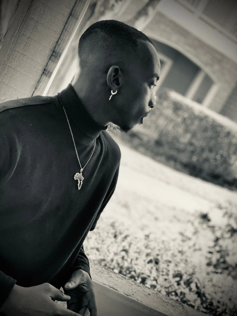 MR. PUT IT ON💚🤍💚's avatar