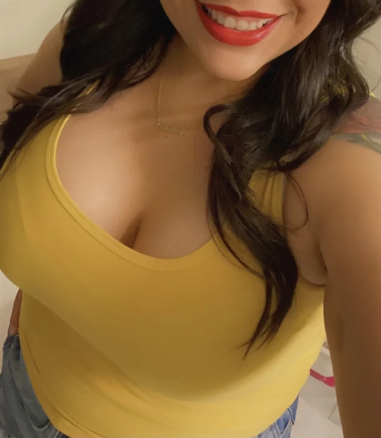 Vicki Lynn's avatar