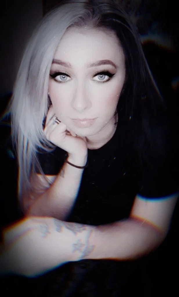 𝓓𝓸𝓵𝓵𝓯𝓪𝔂𝓬𝓮 ♡𝕱𝖗𝖊𝖊♡