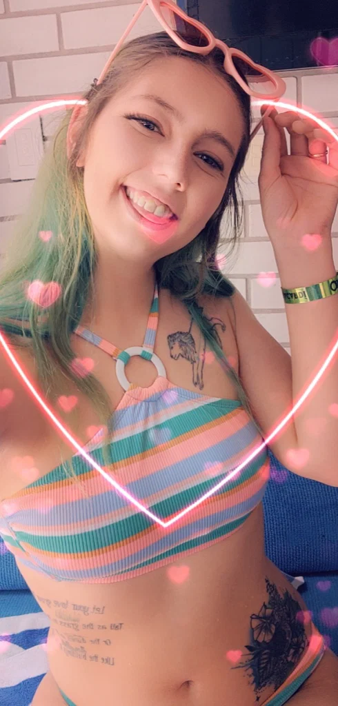 Green Fairy Girl🧚🏻‍♀️'s avatar