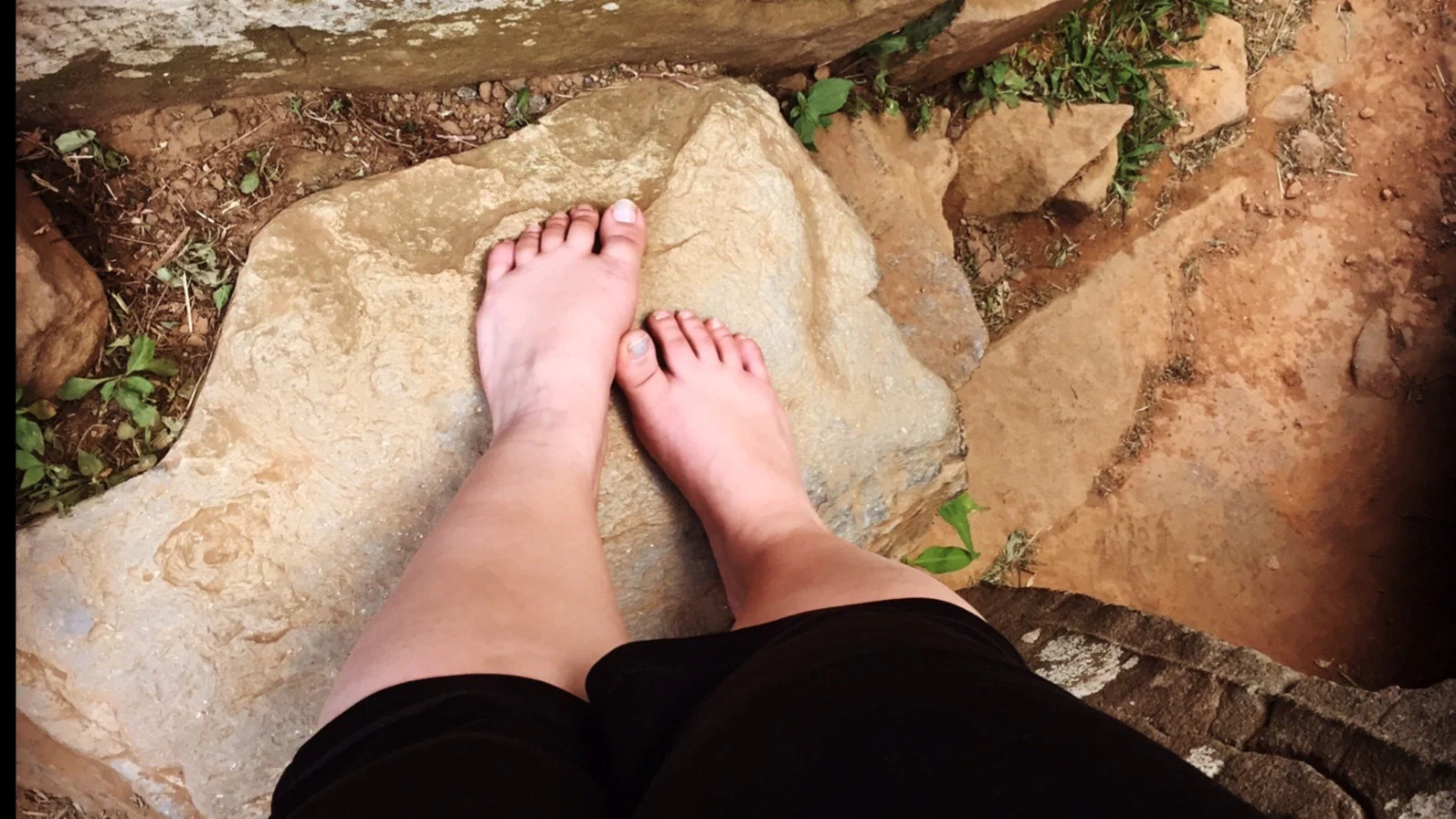 QueenFeetsies96 profile banner