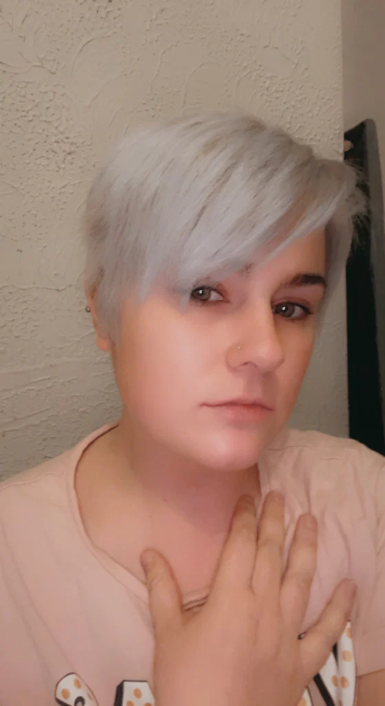 Elisha Paige's avatar