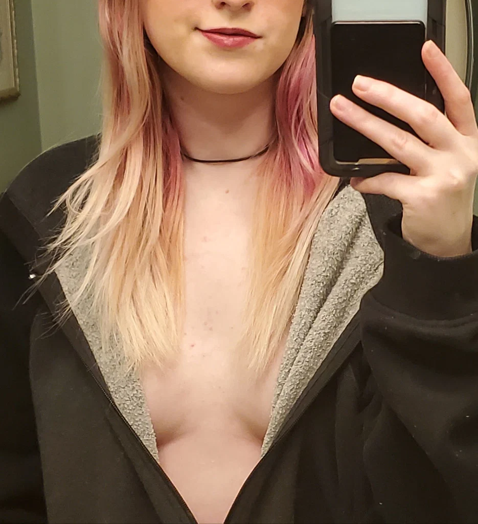 Hot-mermaid's avatar