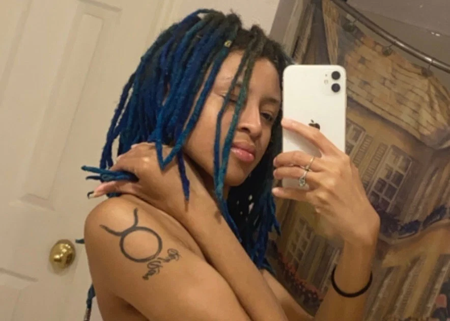 RoyalBlue's avatar