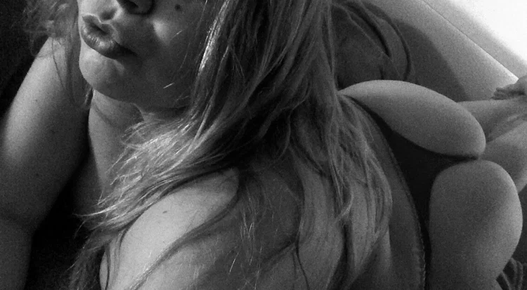 Taylor profile banner