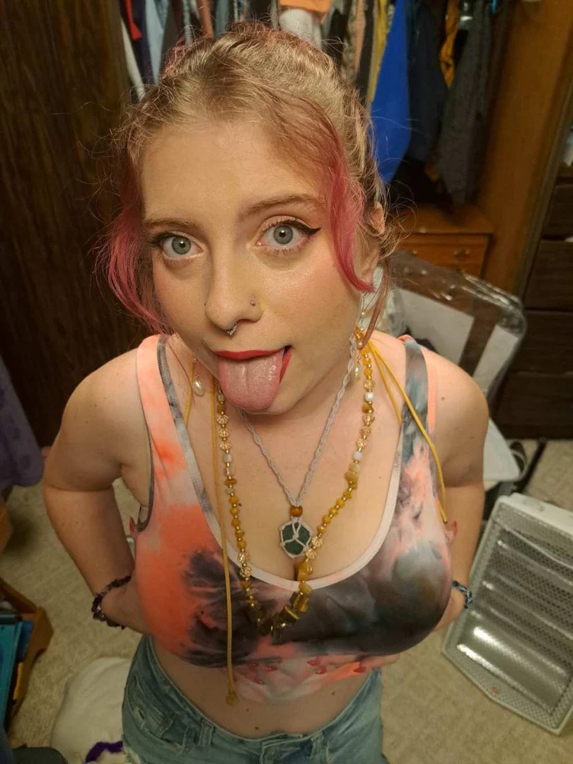 Kinky kitty 😽 profile banner
