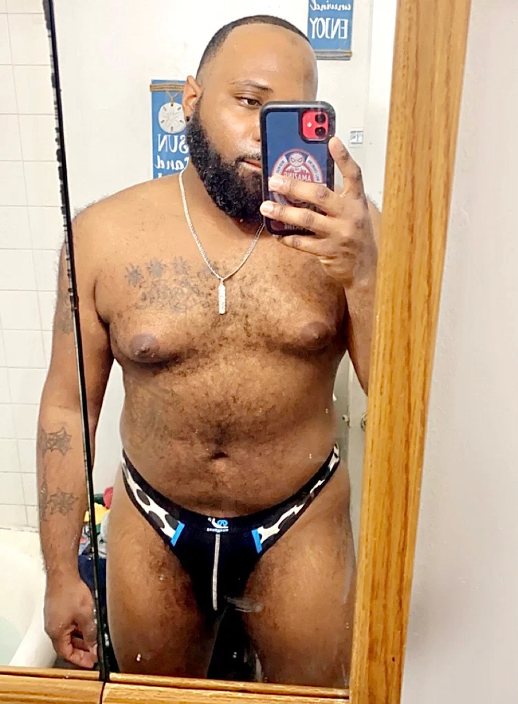 The Fine Brown Nigga🧔🏽🇨🇺🧜🏾‍♂️