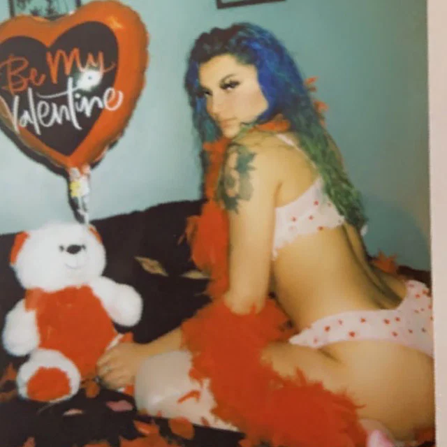 Danielle's avatar