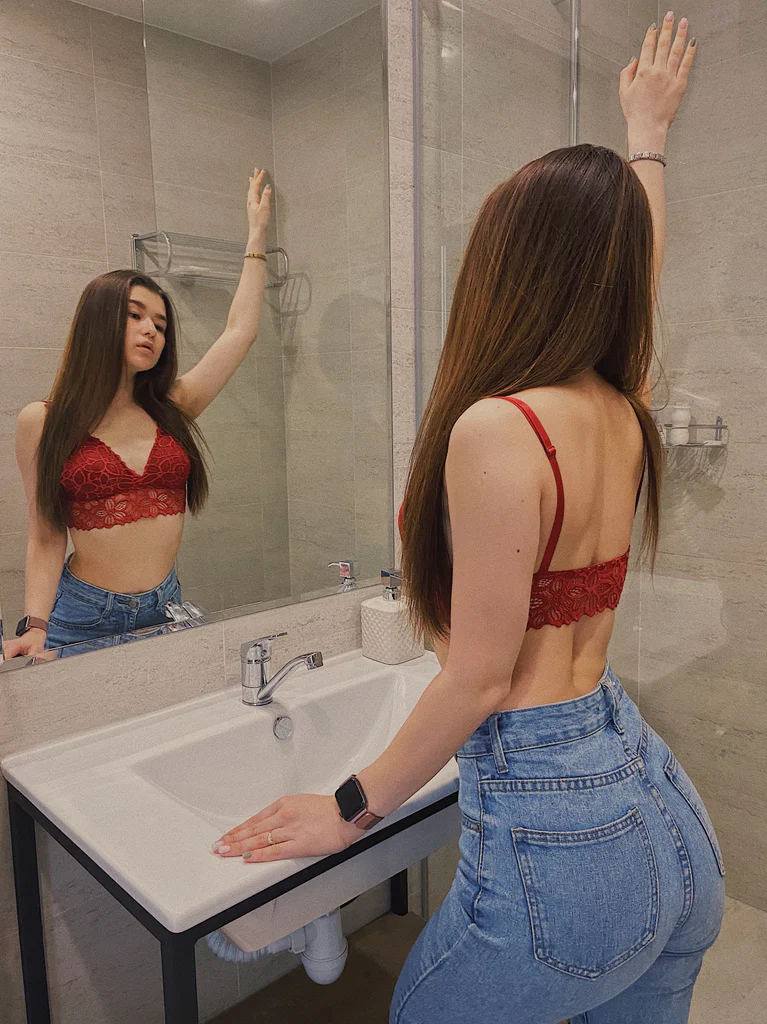 Di's avatar