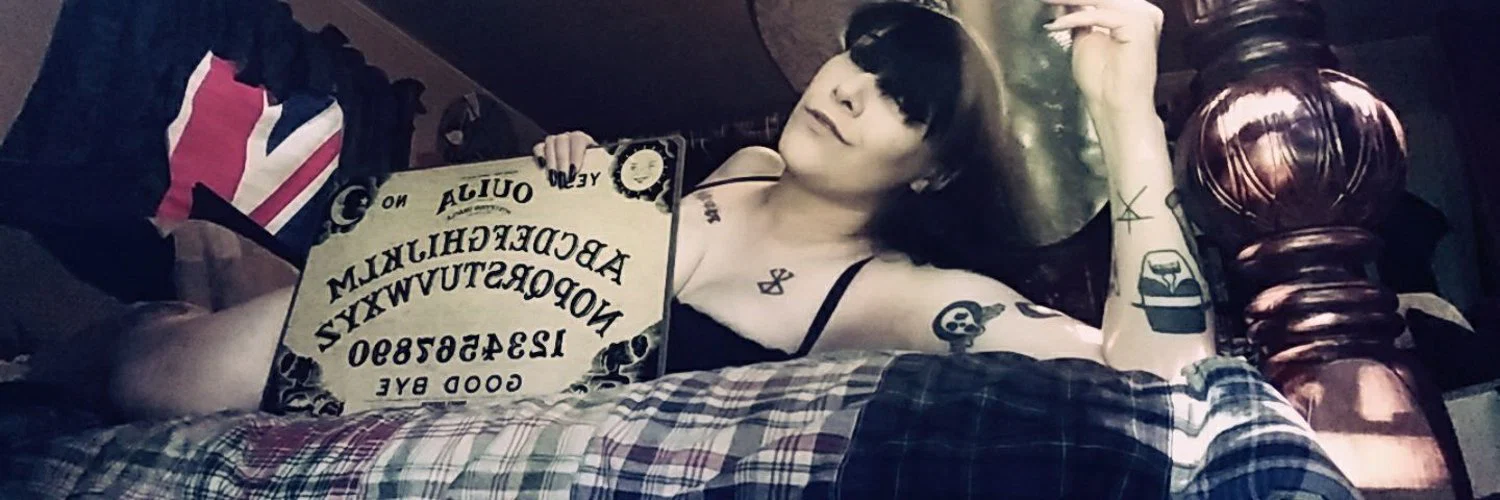 Femcard-101 profile banner