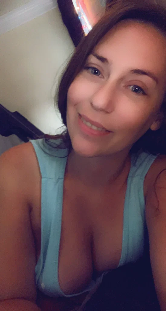 Rae 💋's avatar