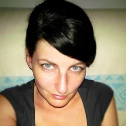 Sabrina Deep's avatar