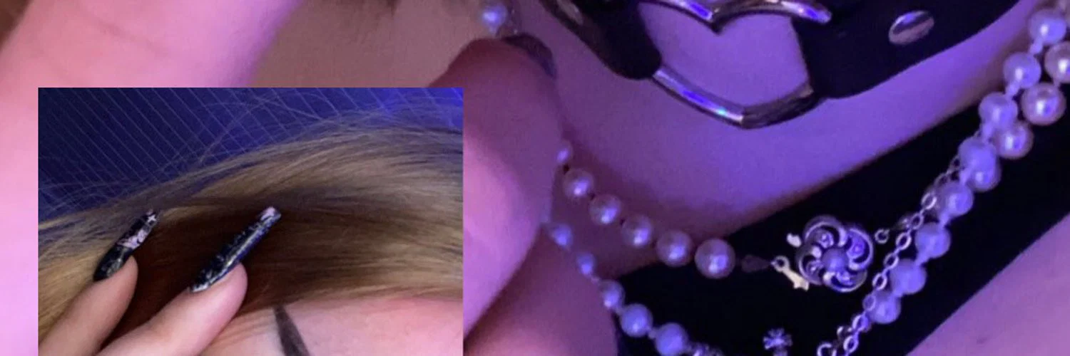 Ava profile banner