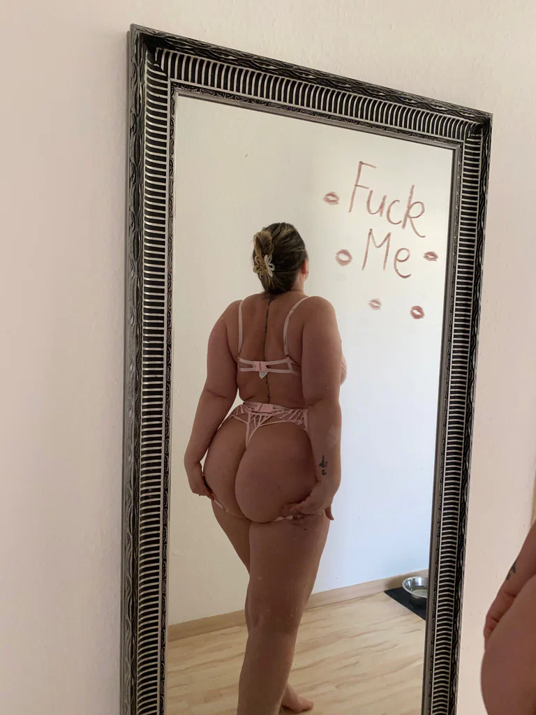 TheMoonDoll