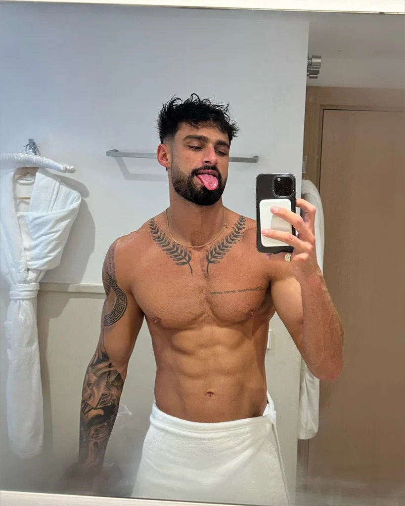 Christopher Yianni's avatar
