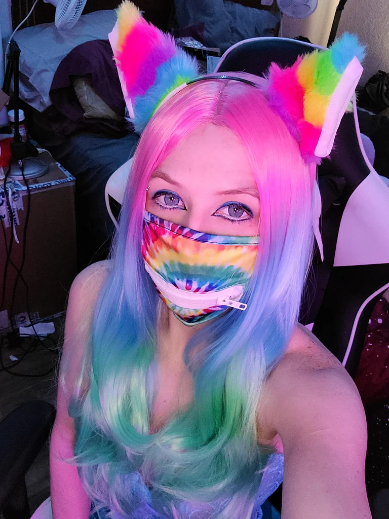 RainbowKittieFree's avatar