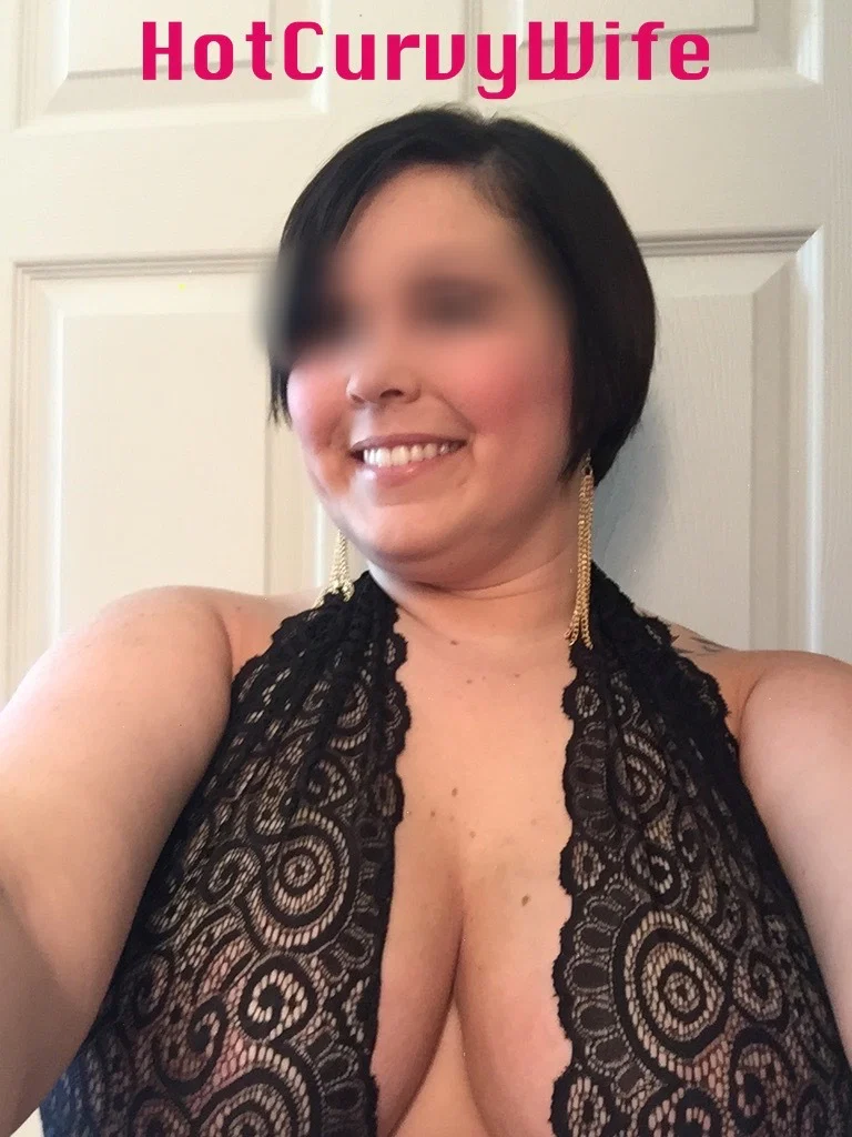HotCurvyWife's avatar