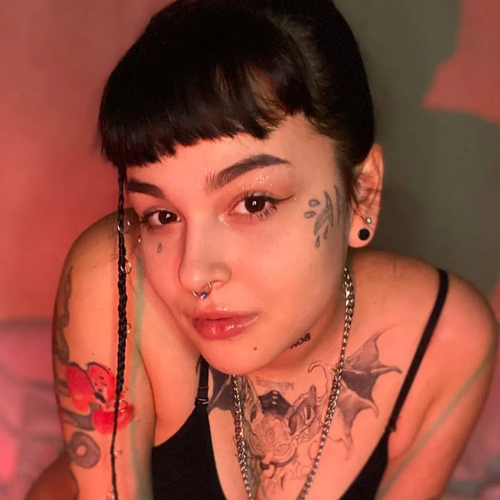 🐰Mia Bunny🐰's avatar