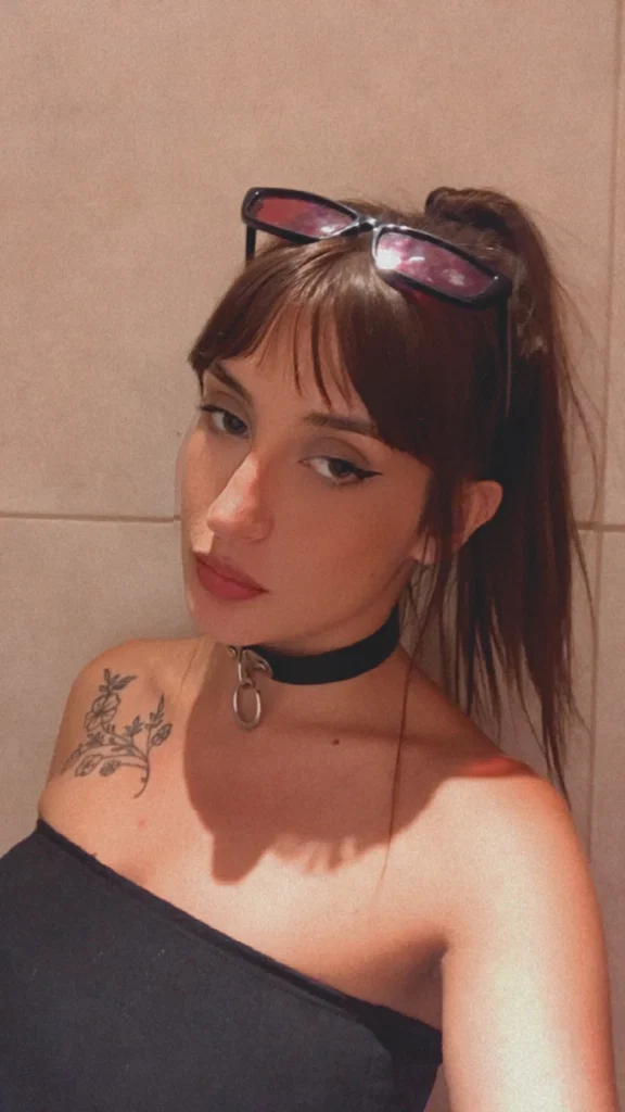 Emma 🌸's avatar