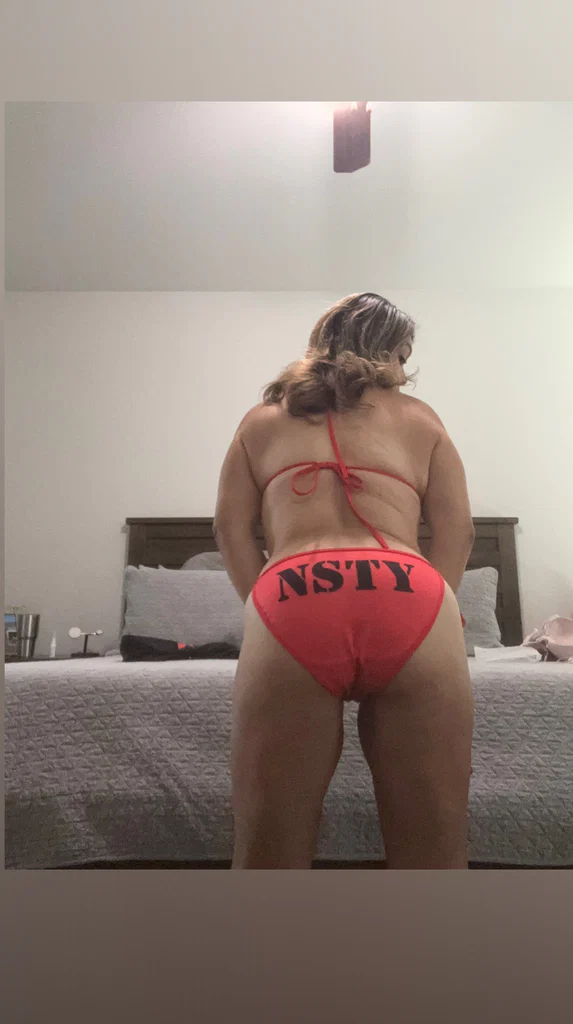 😈YOUR_HOT_QoS_WIFE💋