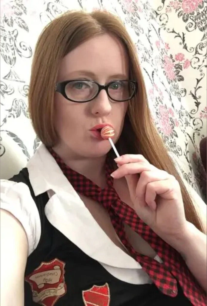 Scottish Cougar's avatar