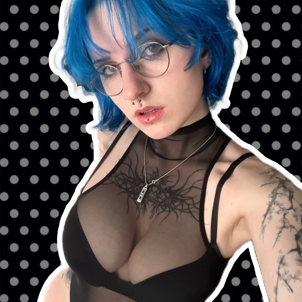 lyra crow's avatar