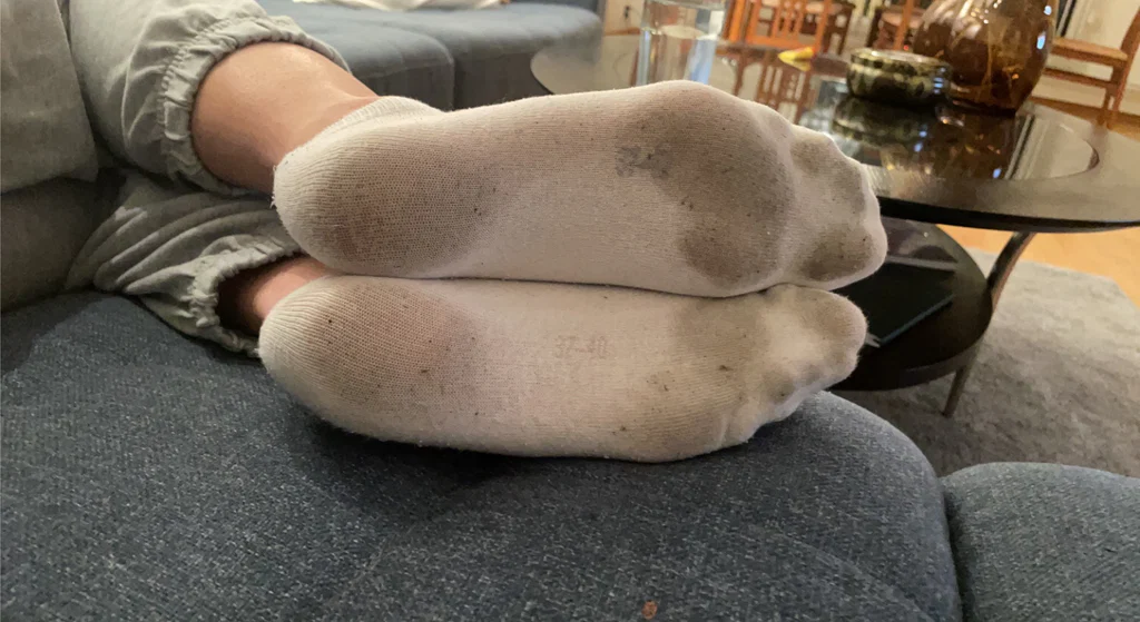 2 girls, 4 feets's avatar