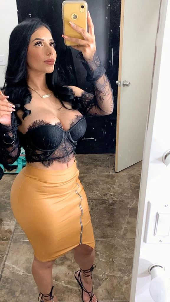 Aideé Monrreal's avatar
