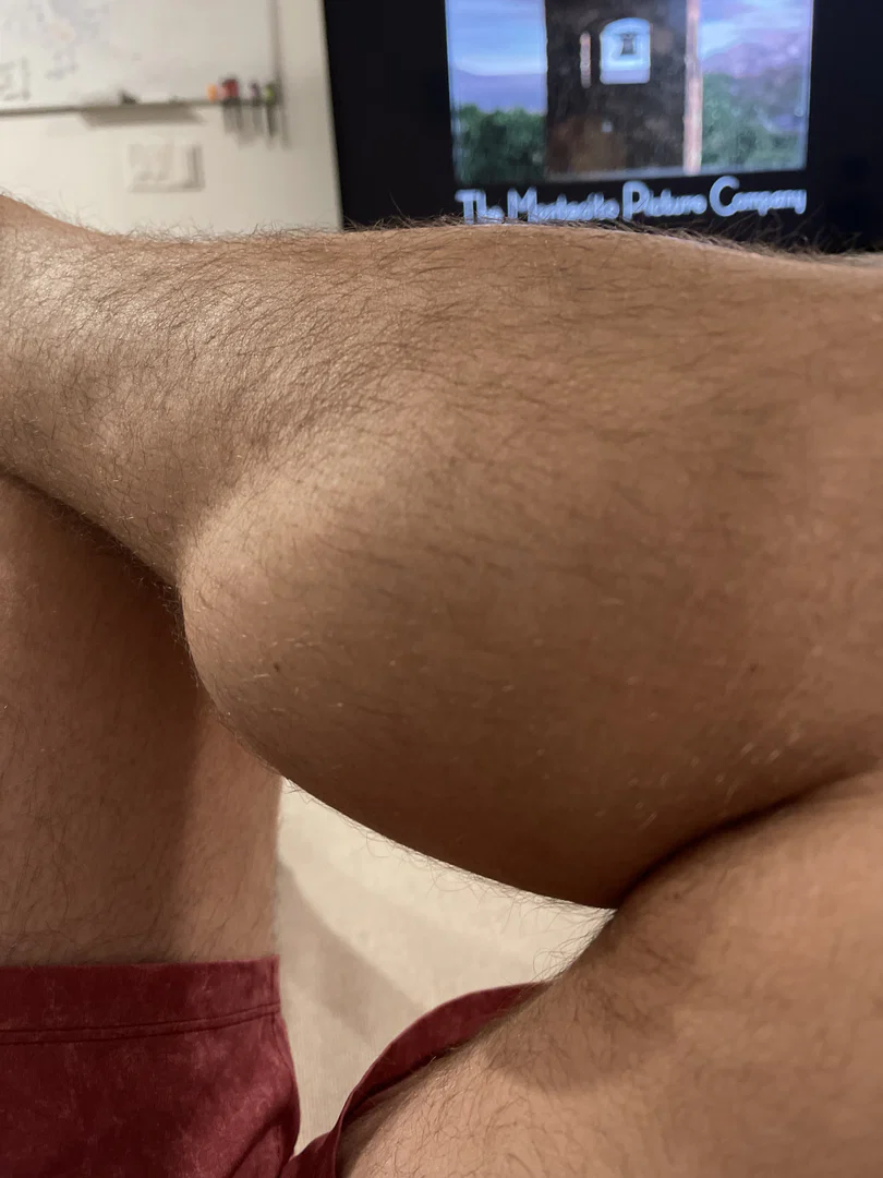OnlyCalves profile banner