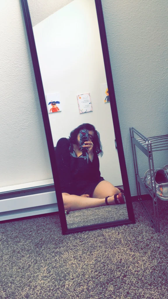 🥀☠️𝕴𝖓𝖉𝖎𝖊 𝕸𝖆𝖈𝖆𝖇𝖗𝖊☠️🥀