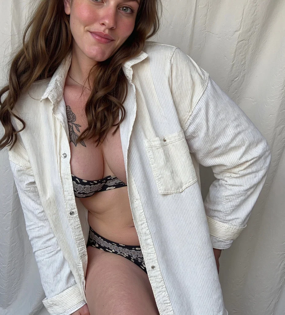 Jenifer Jiggles