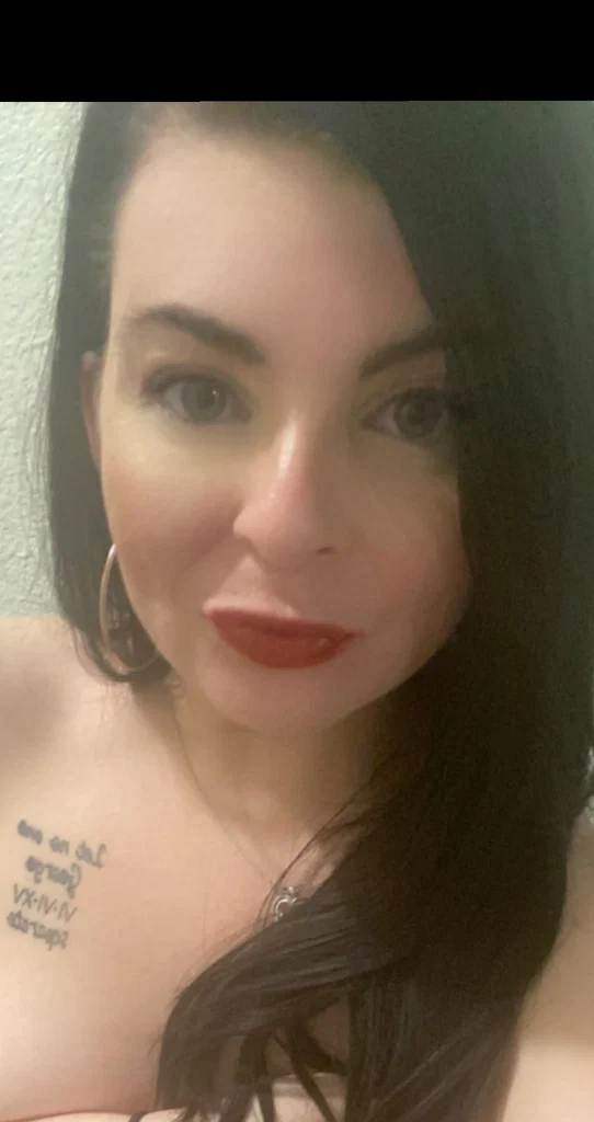 Amanda Jones's avatar