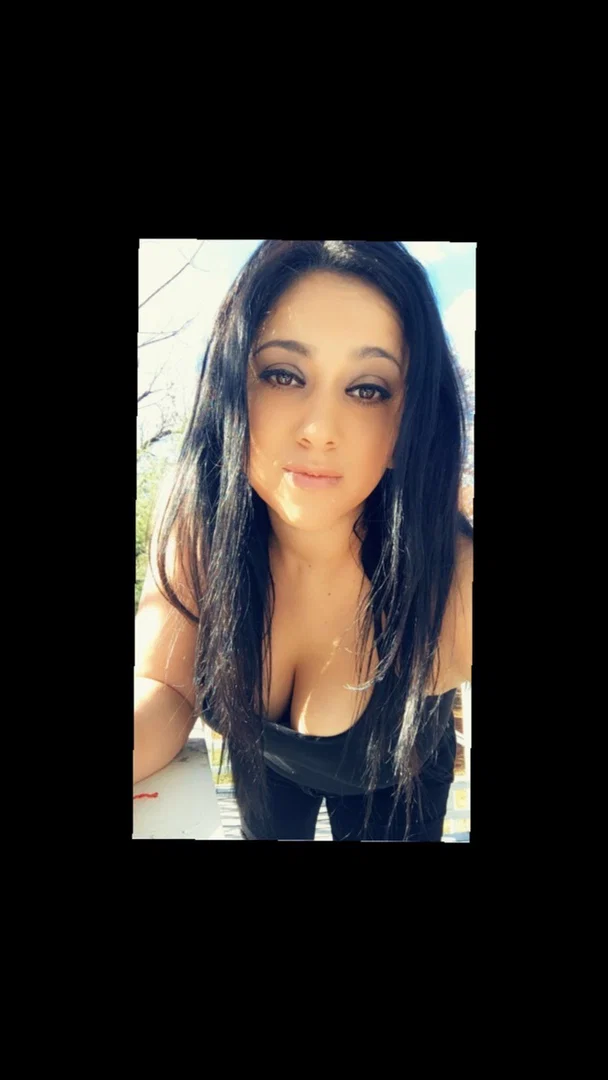 Linda profile banner