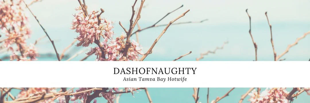 Linh~ profile banner