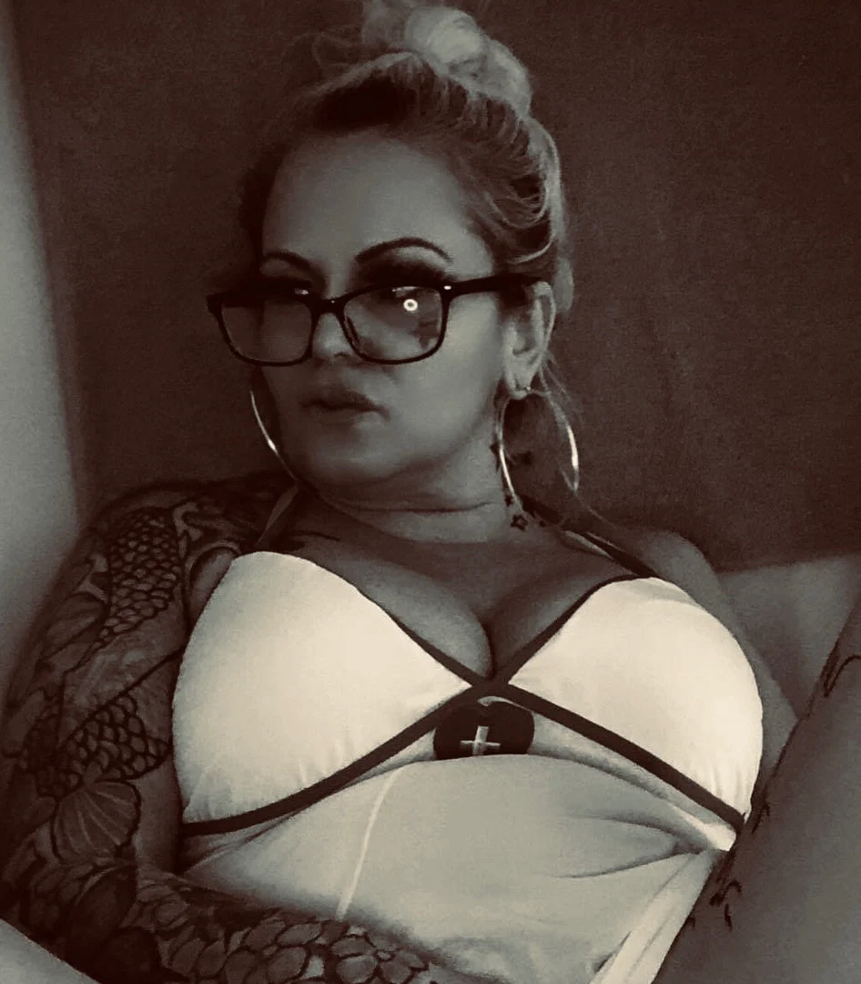 Alisha Gonsalves profile banner