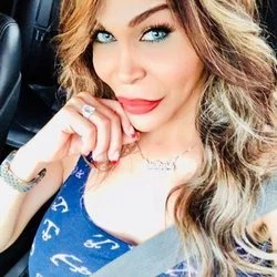 LaSexyDoll-PuertoRican's avatar
