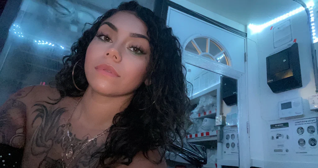 Sabrina's avatar