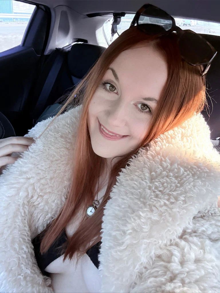 Anastasia Delacour's avatar
