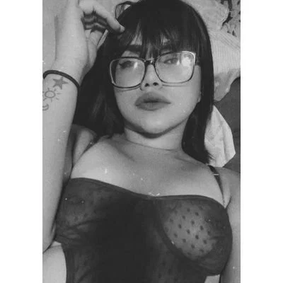 Becca 🖤's avatar