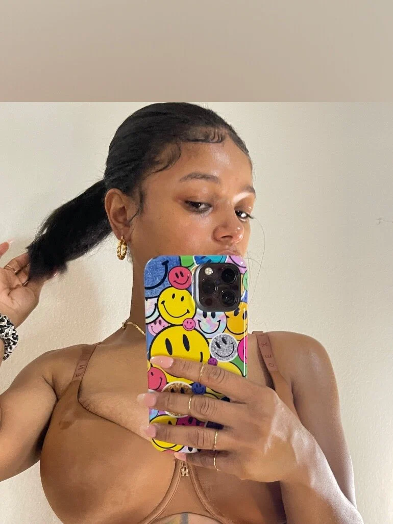 🍭 Your Favorite Good Girl profile banner