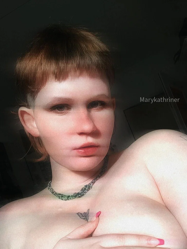 Mary 💖's avatar